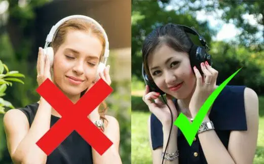 The right method of wearing headphones